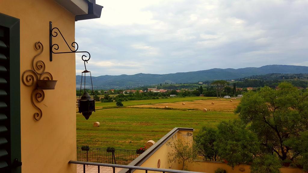 Apartment Margherita Arezzo Luaran gambar
